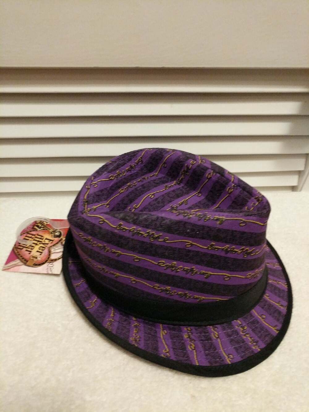 Mattel Ever After High Raven Queen girls purple black striped fedora hat NWT